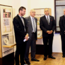 Zsidó kéziratok és szertartási tárgyak – a jeruzsálemi Israel Museum kiállítása (Fotó: Stipkovits Veronika)