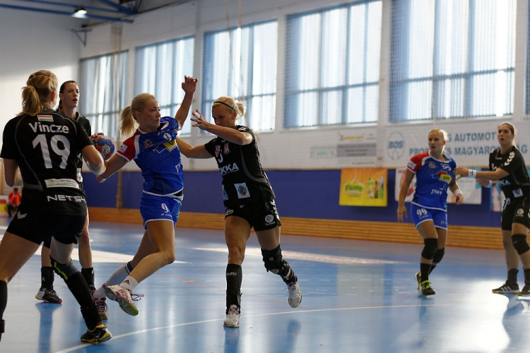 MKC SE - Dunaújvárosi KKA (25-28) (NBI Alapszakasz) (Fotó: Horváth Attila)