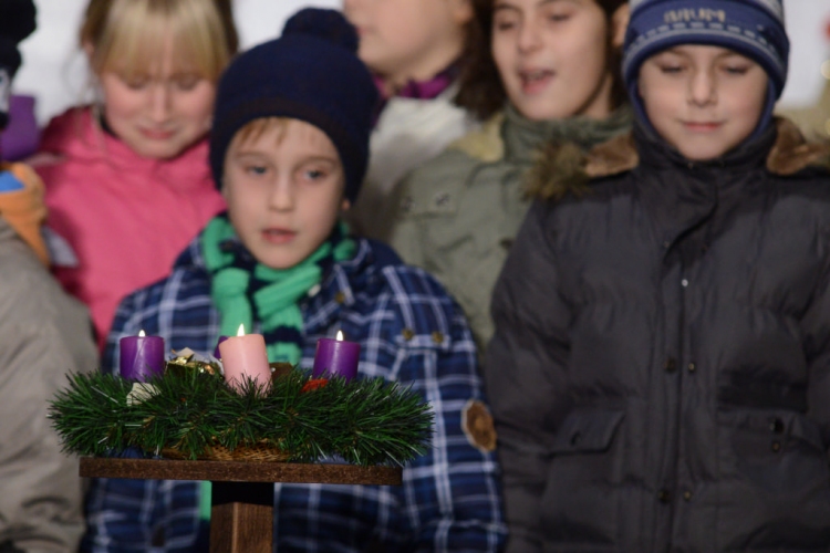 Téli Fesztivál -  Fekete István Általános Iskola karácsonyi műsora