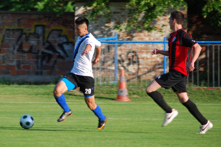 MTE 1904 B - Kunsziget (4:1) Gratulálunk!  (Fotózta: Nagy Mária)