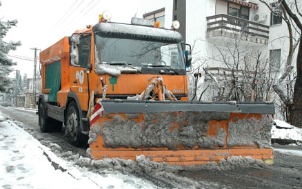 Hó eltakarítás az utakon