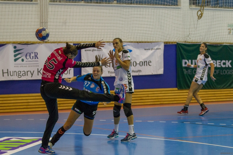 Mosonmagyaróvári Kézilabda Club SE – Siófok KC 23-33 (12-18)