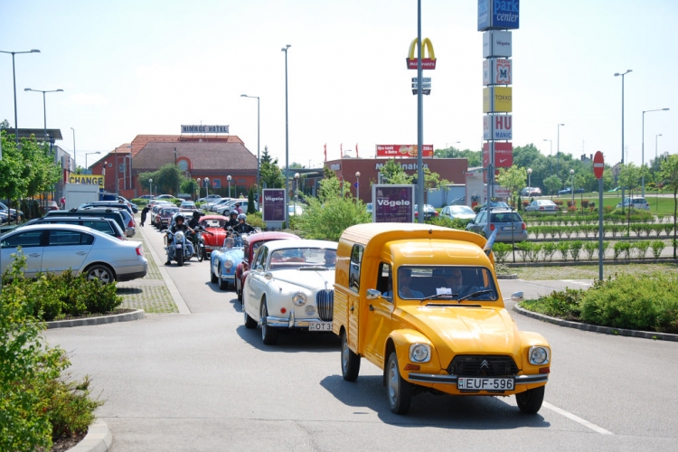 Veterán Autó és Motor találkozó  (Fotózta: Nagy Mária)