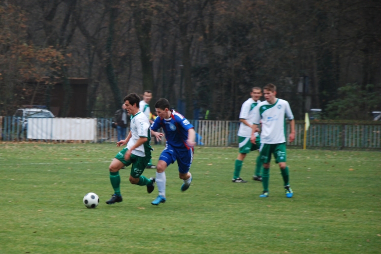 MTE 1904 - Sárvár Fc (1:1)  Fotózta: Nagy Mária)