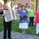 Felvonulás a Trianoni kereszthez (Fotó: Nagy Mária)