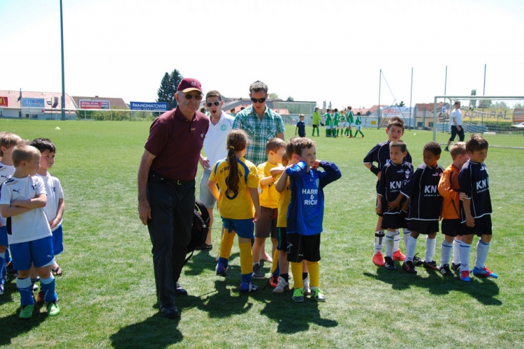 Nemzetközi Gyerektorna U7,U9 MITE  (Fotózta: Nagy Mária)