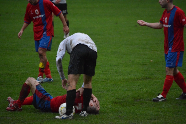 FUTURA Mosonmagyaróvár - Csepel Fc (2:1) Gratulálunk! (Fotó: Nagy Mária)