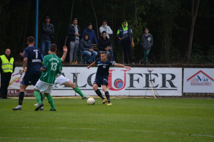 Mte 1904 - Csornai SE (1:0) Gratulálunk! (Fotó: Nagy Mária)