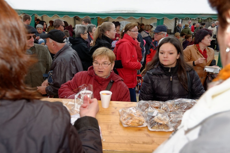 Erzsébet napi vigalom (fotó: Horváth Attila)