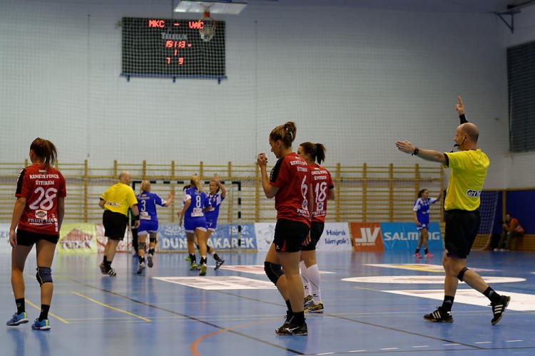 Női kézilabda NBI, Alapszakasz: 12. forduló MKC SE – Ipress Center-Vác (27-25) (Fotó: Horváth Attila)