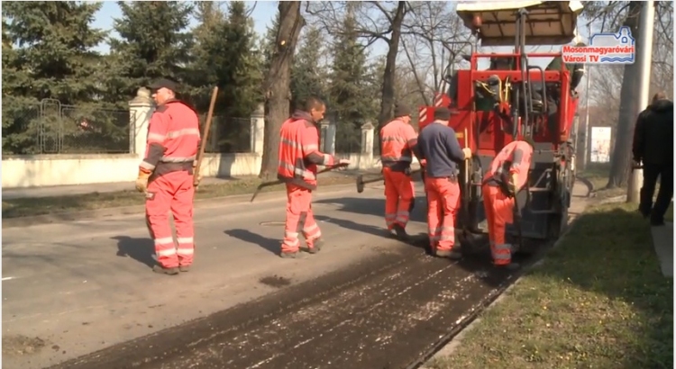 Lezárták a Szent Imre utcát